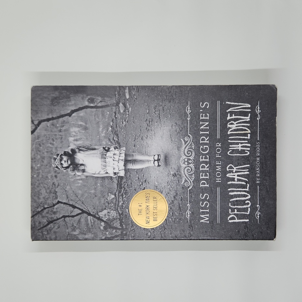 MISS PEREGRINE'S HOME FOR PECULIAR CHILDREN by Ransom Riggs